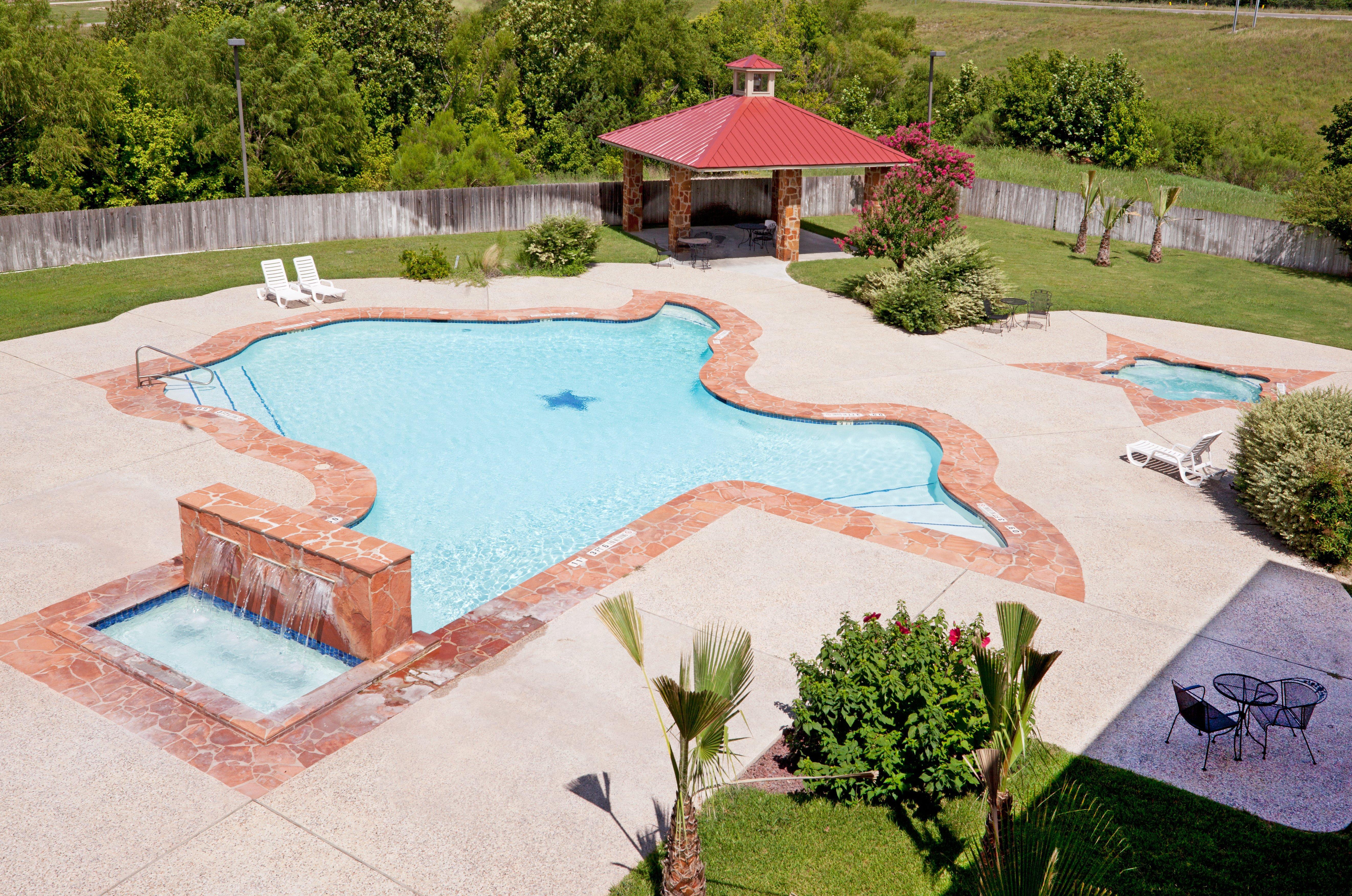 Holiday Inn Express & Suites Kerrville Esterno foto