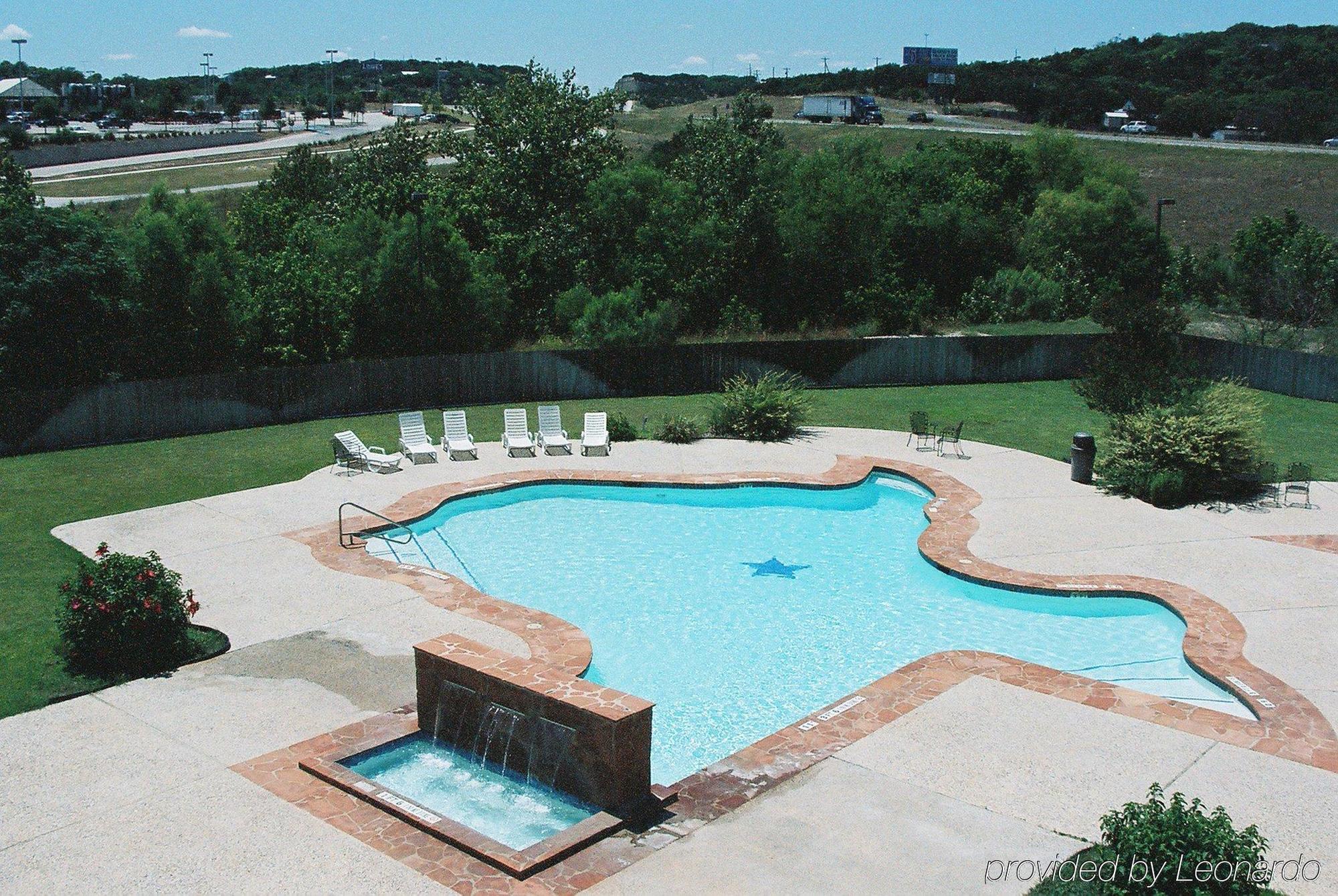 Holiday Inn Express & Suites Kerrville Esterno foto